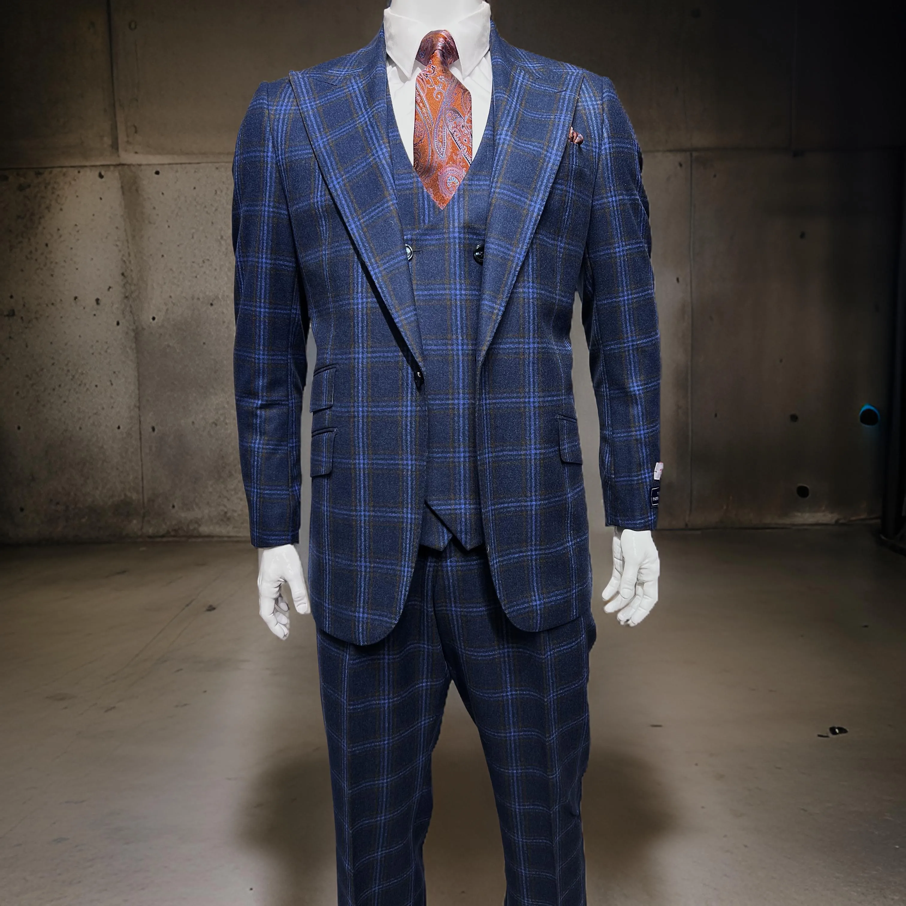 Tiglio Rosso Orvietto Blue/Rust Windowpane TL8131 (SIZE 50R and 52R ONLY)