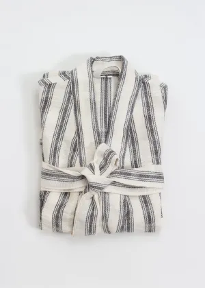 Titus Robe
