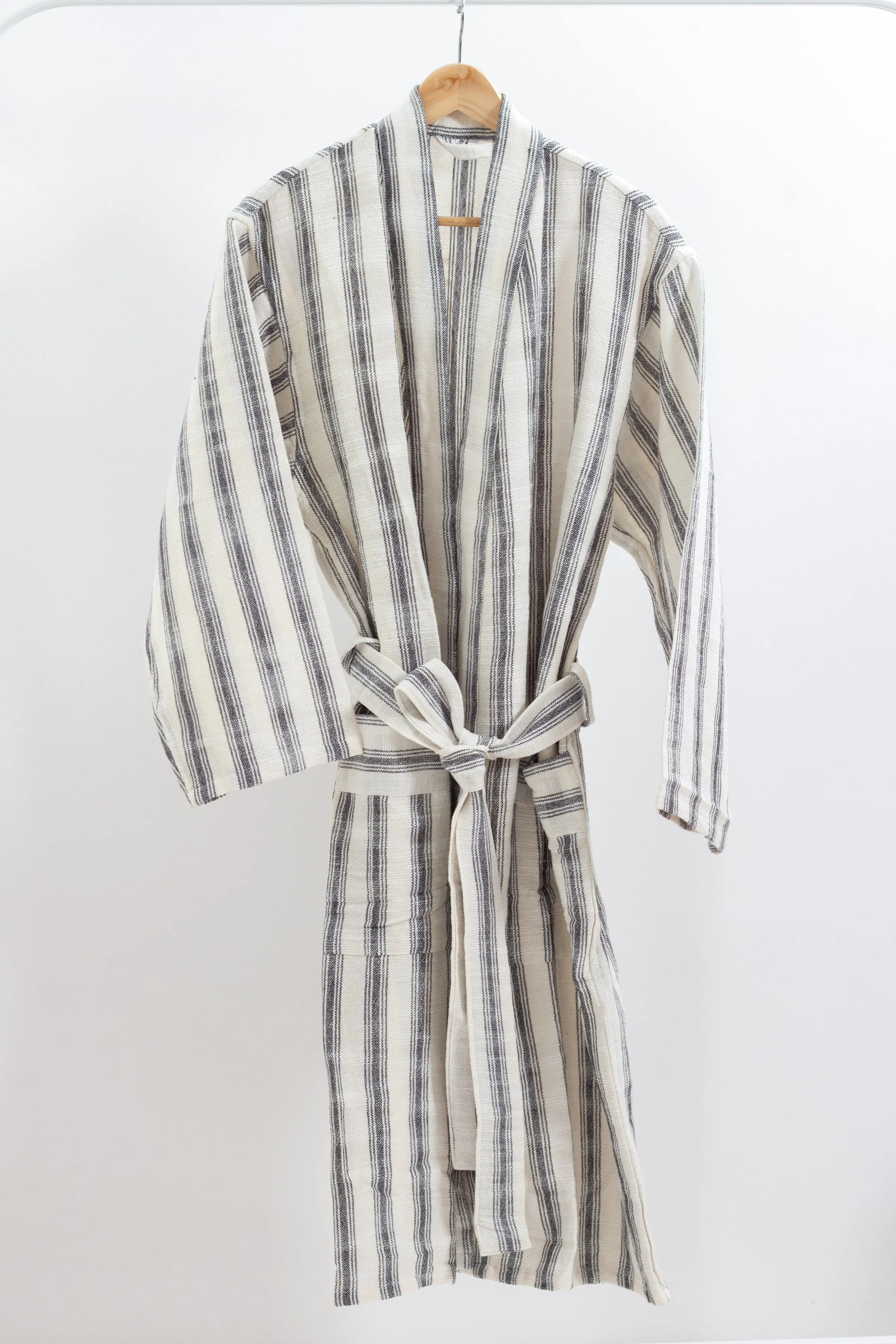 Titus Robe