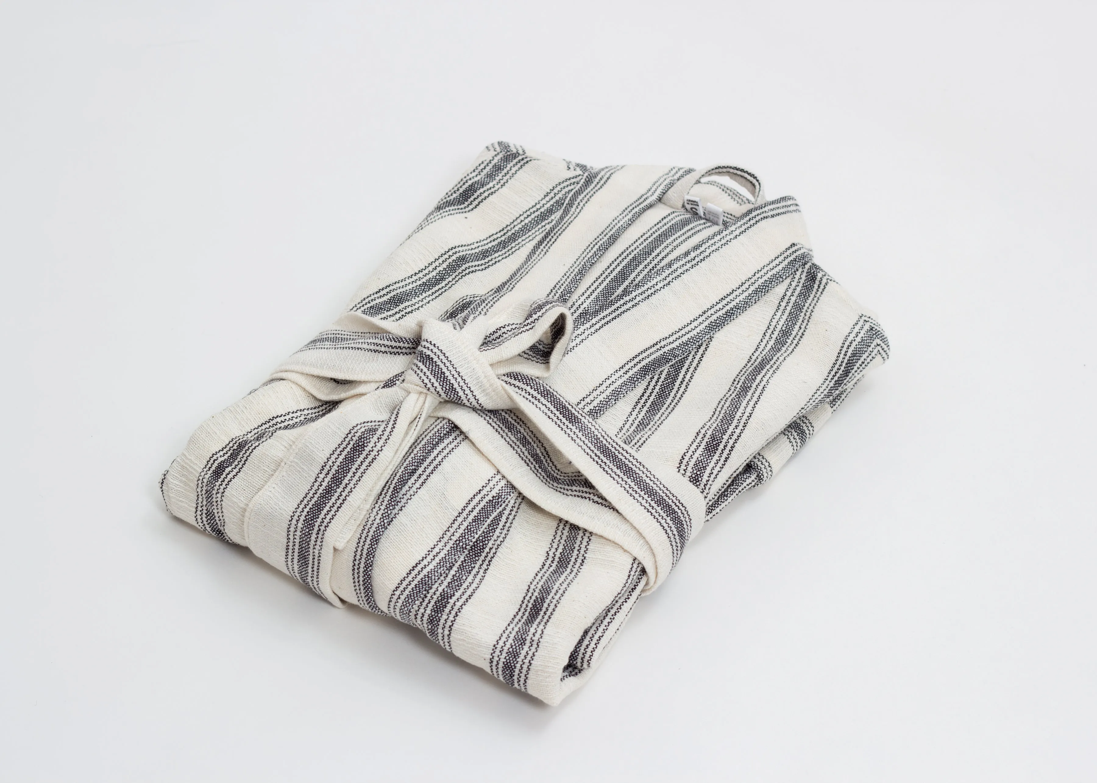 Titus Robe