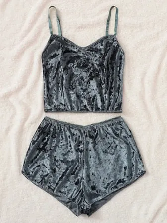 US Fashion Women 2pcs Velvet Sleepwear Sexy Spaghetti Strap Velvet Shorts Pajama Set Ladies Sleepwear female Pajama Party Set