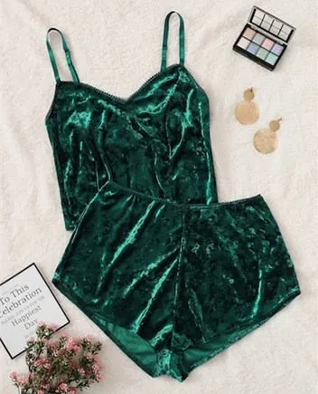US Fashion Women 2pcs Velvet Sleepwear Sexy Spaghetti Strap Velvet Shorts Pajama Set Ladies Sleepwear female Pajama Party Set