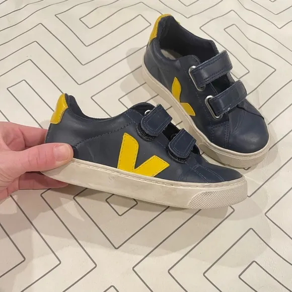 Veja Double Velcro Strap Sneakers