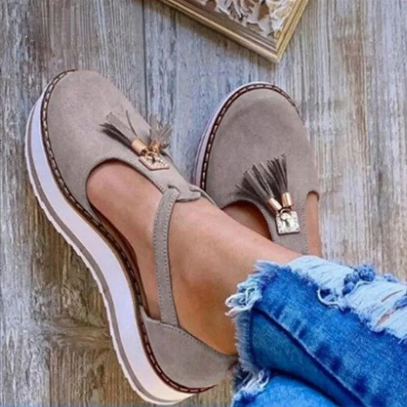 Vella™ - Tassel Platform Flats