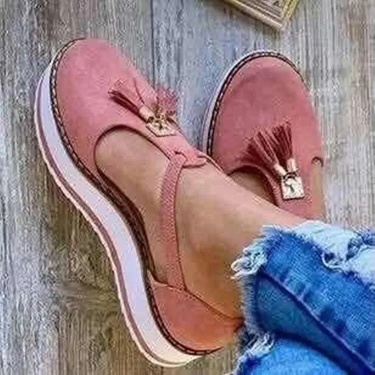 Vella™ - Tassel Platform Flats