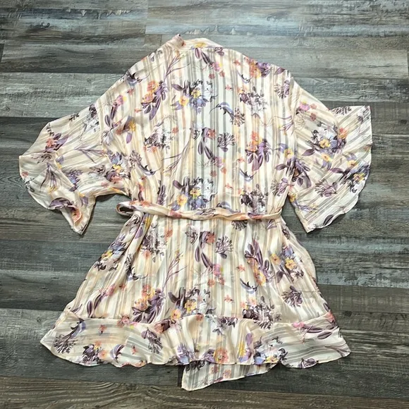 Victorias Secret Peach Floral Ruffle Short Crinkle Kimono Robe Belted Sz XL/XXL