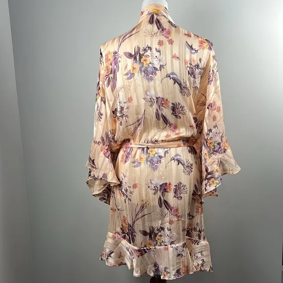 Victorias Secret Peach Floral Ruffle Short Crinkle Kimono Robe Belted Sz XL/XXL