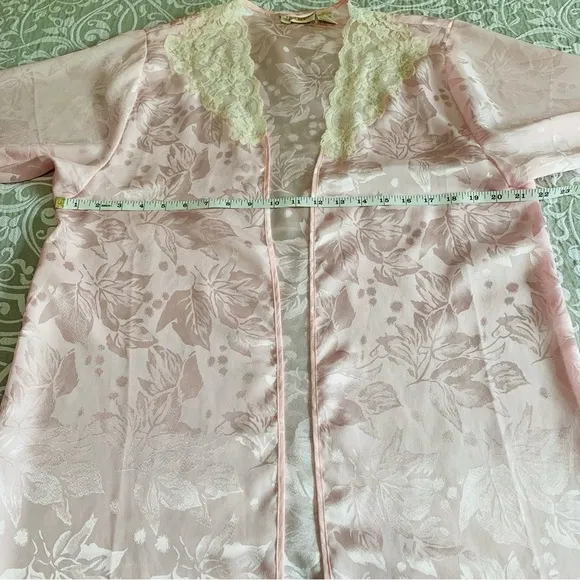 Victoria's Secret Sleepwear Women Medium Pink Ivory Robe NegligeeGold Label Vint