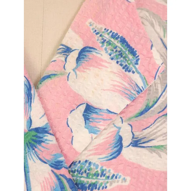 Vintage Pink Hawaiian Hibiscus Flower Robe Seersucker 1940s