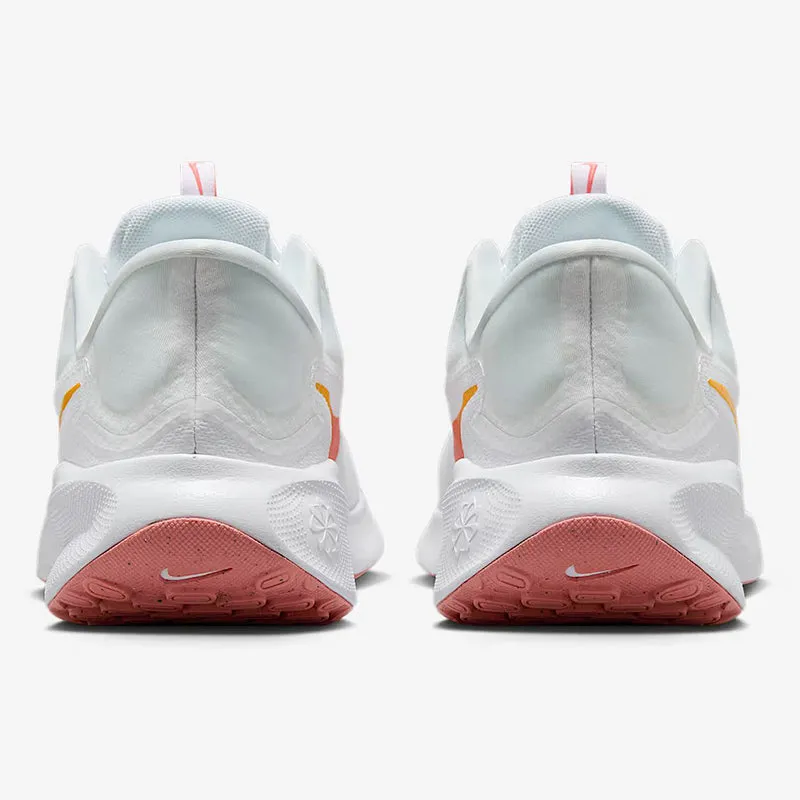 WNIKEREVOLUTION7EASYON