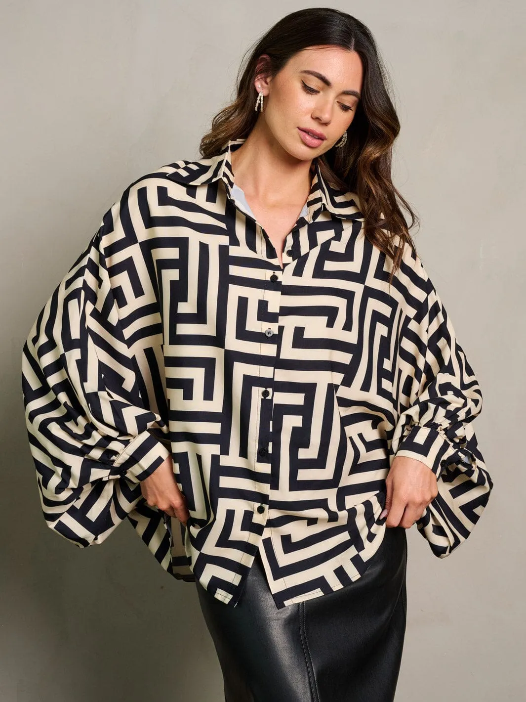 WOMEN'S LONG DRAPE SLEEVE BUTTON UP PRINTED BLOUSE TOP