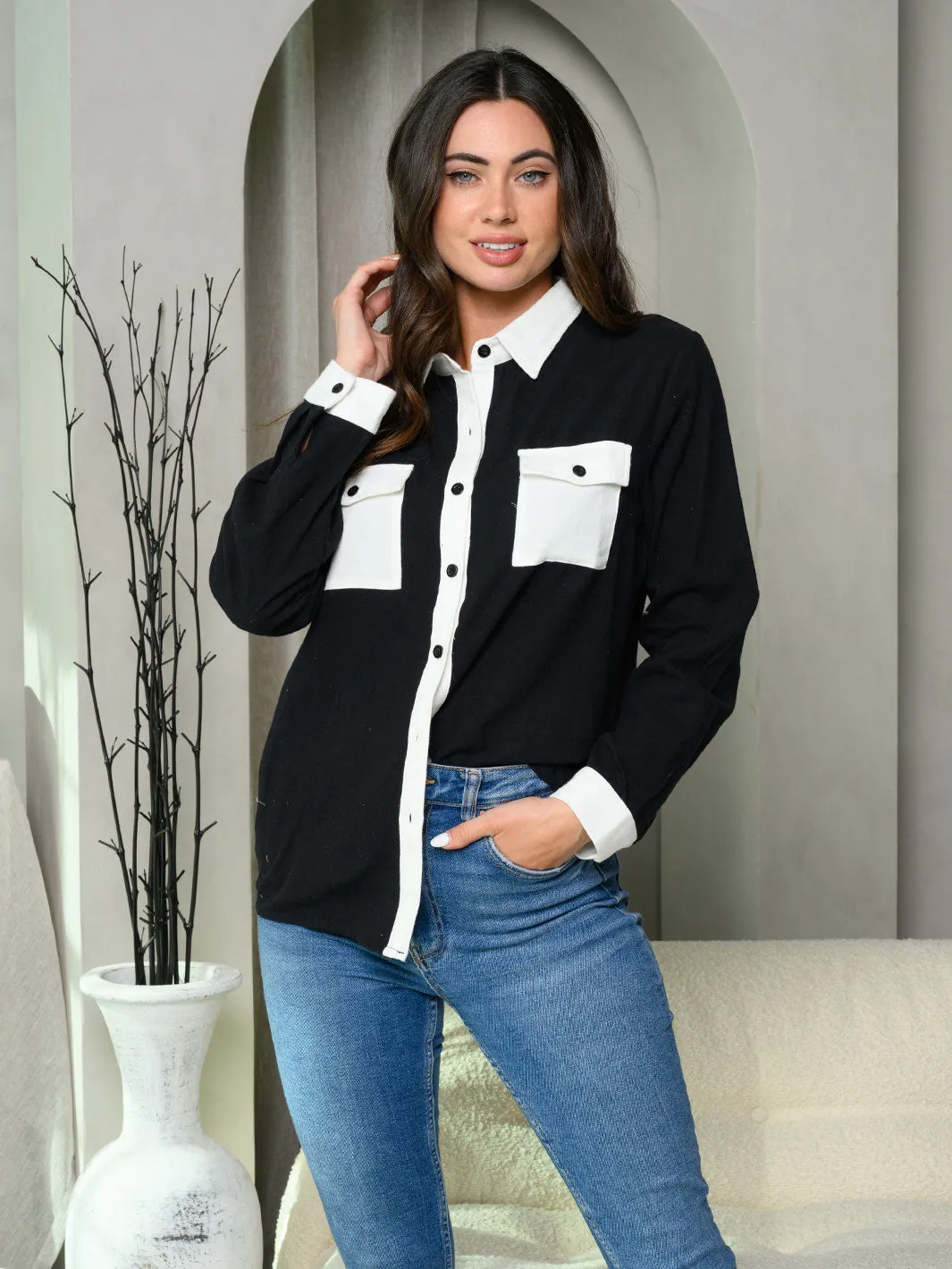 WOMEN'S LONG SLEEVE BUTTON UP FRONT POCKETS COLORBLOCK TOP