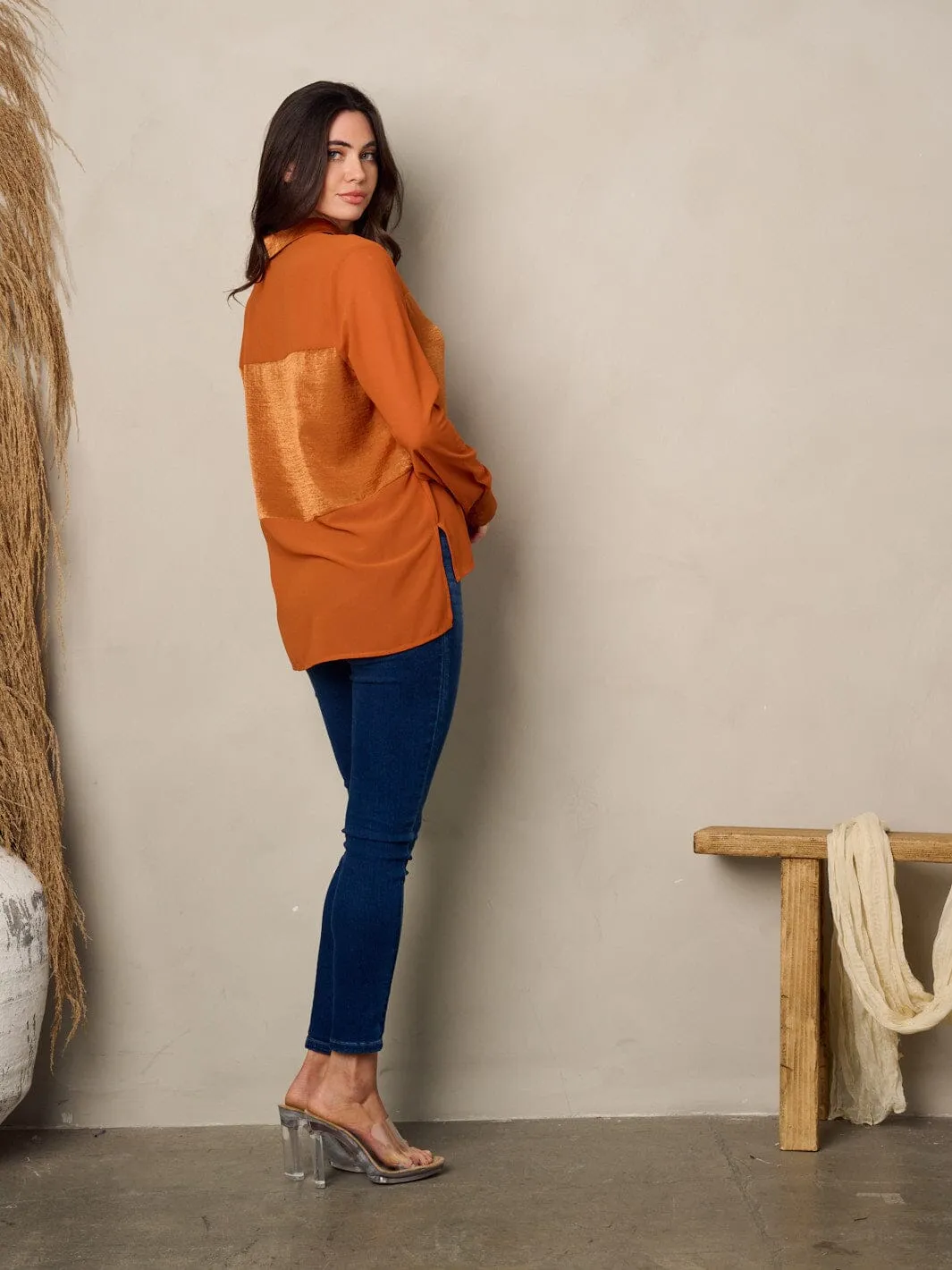 WOMEN'S LONG SLEEVE BUTTON UP SATIN CHIFFON TOP