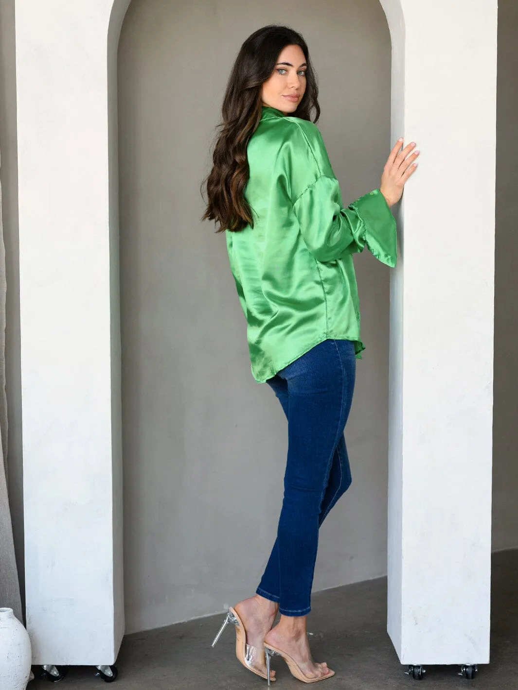 WOMEN'S LONG SLEEVE BUTTON UP SILK  TOP