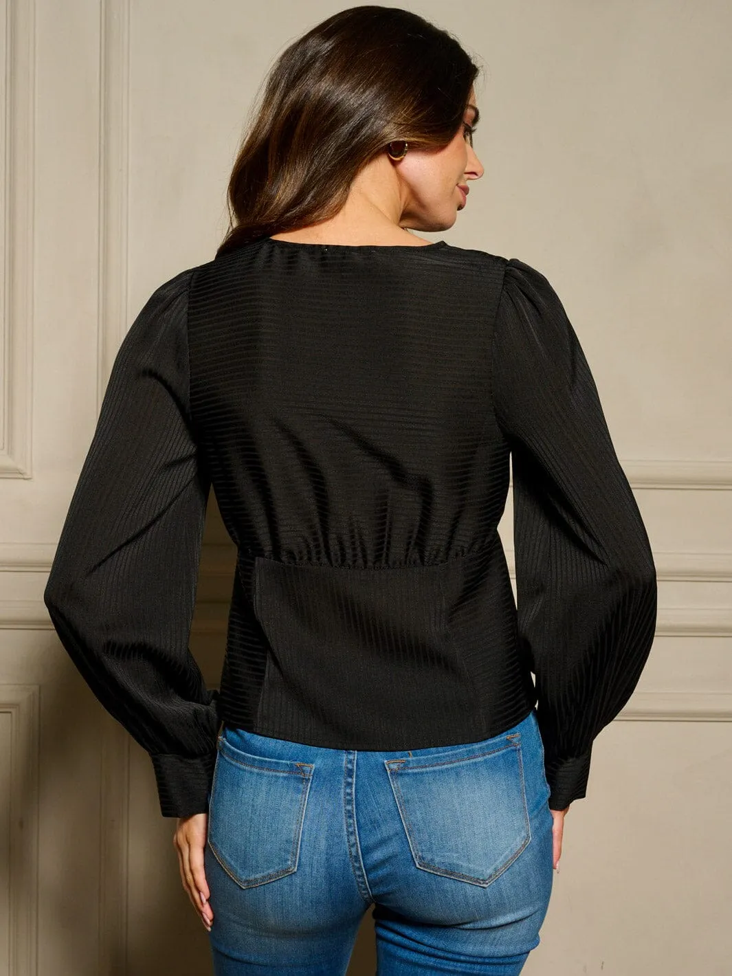 WOMEN'S LONG SLEEVE BUTTON UP V-NECK BLOUSE