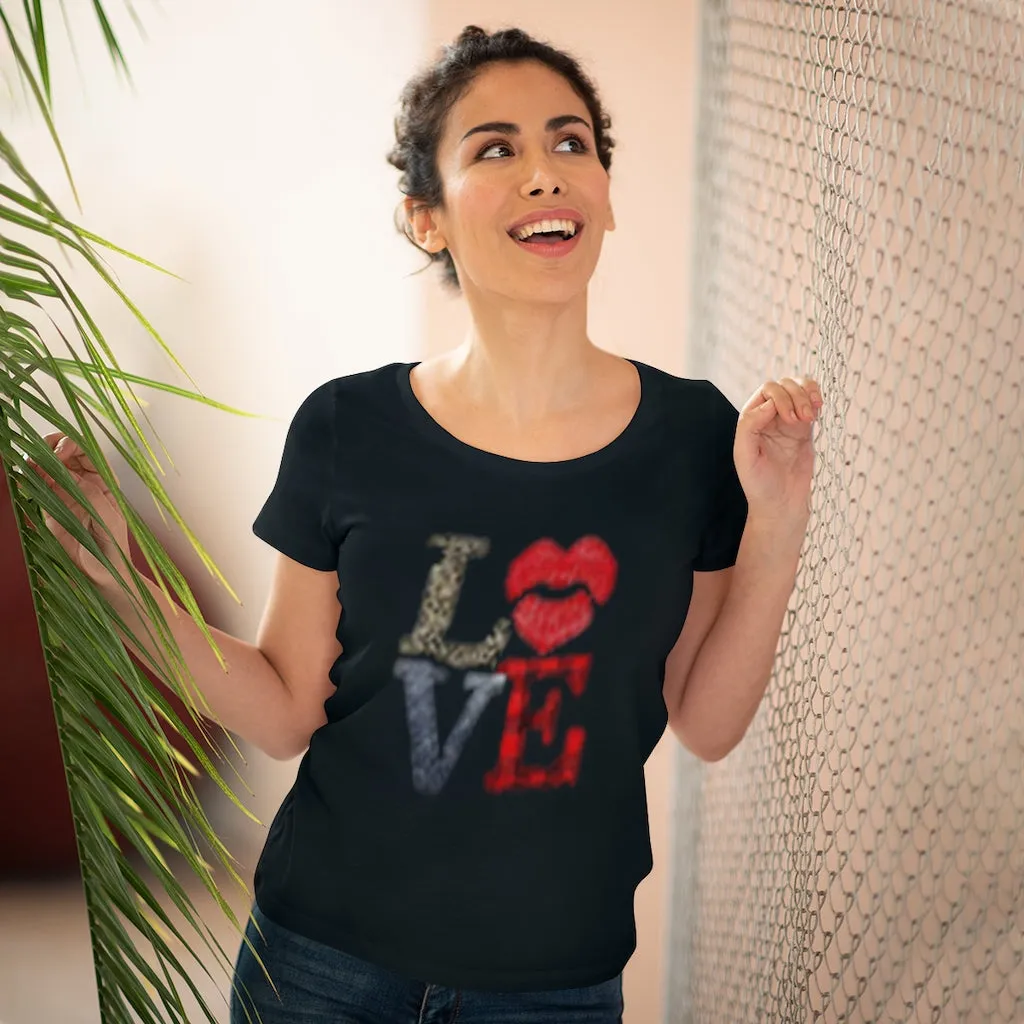 Women's Lover T-shirt, Valentine's day tee, Love t-shirt, Heart T-shirts, lips T-shirt