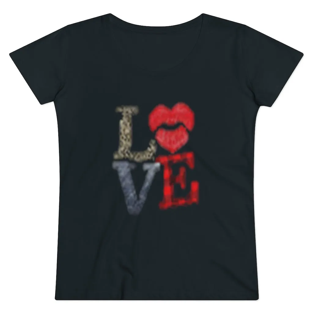 Women's Lover T-shirt, Valentine's day tee, Love t-shirt, Heart T-shirts, lips T-shirt