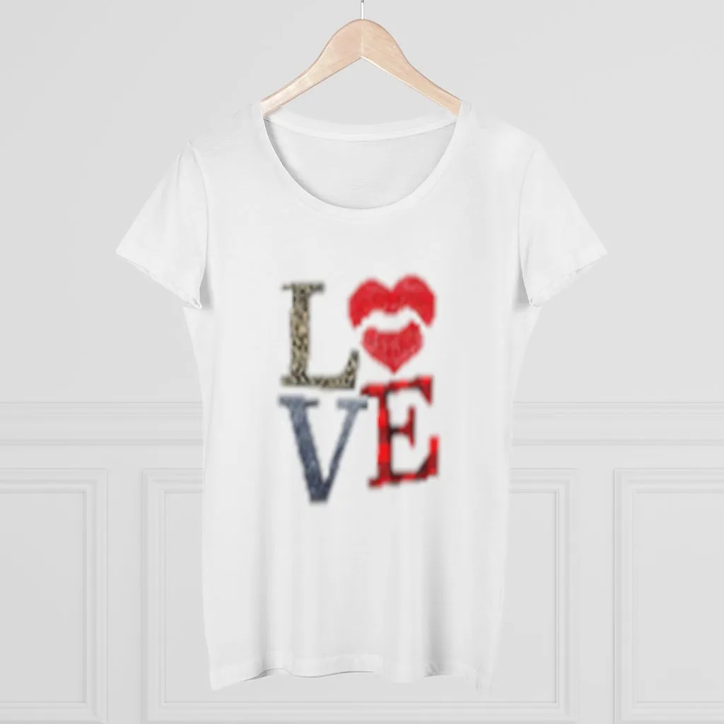 Women's Lover T-shirt, Valentine's day tee, Love t-shirt, Heart T-shirts, lips T-shirt