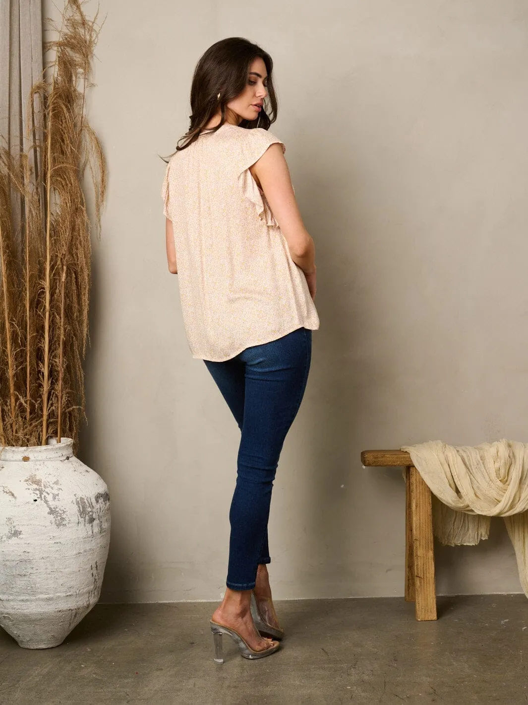 WOMEN'S SLEEVELESS BUTTON UP RUFFLE BLOUSE FLORAL TOP