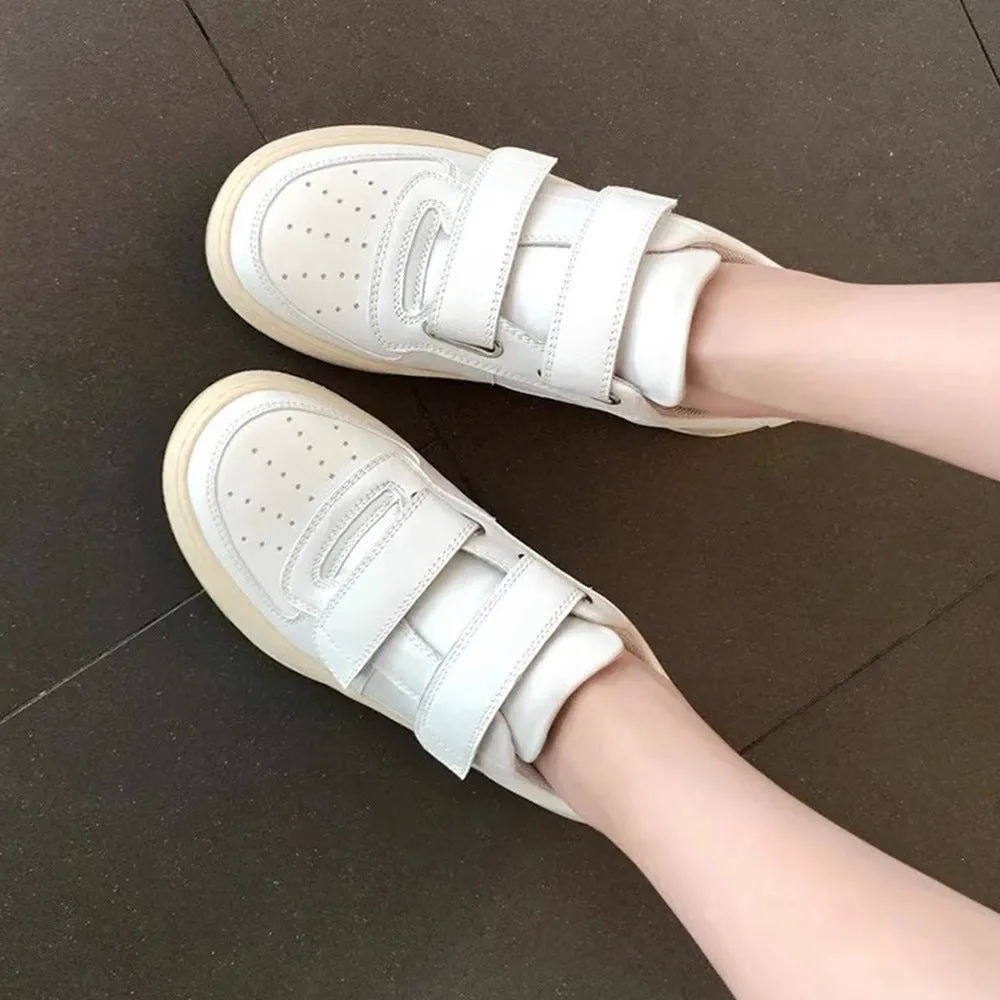 Women's Su Smiley Face Velcro Platform Sports Casual Shoes