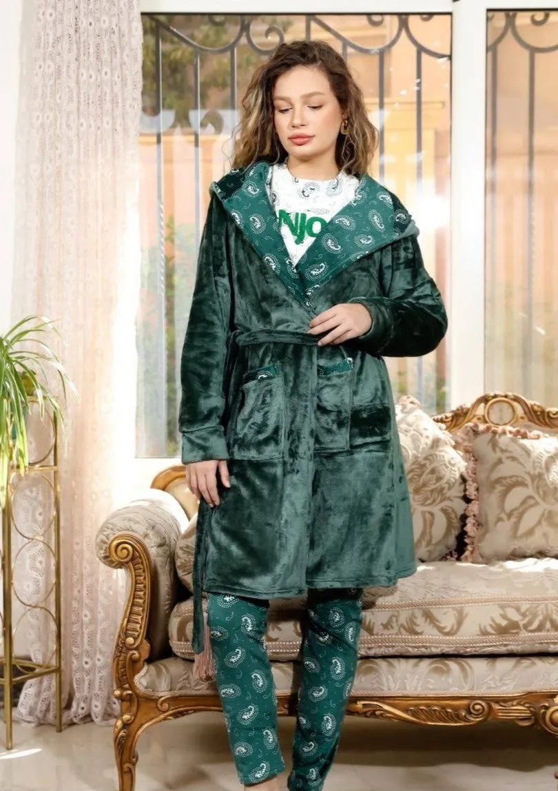 Women's winter pajamas   short robe