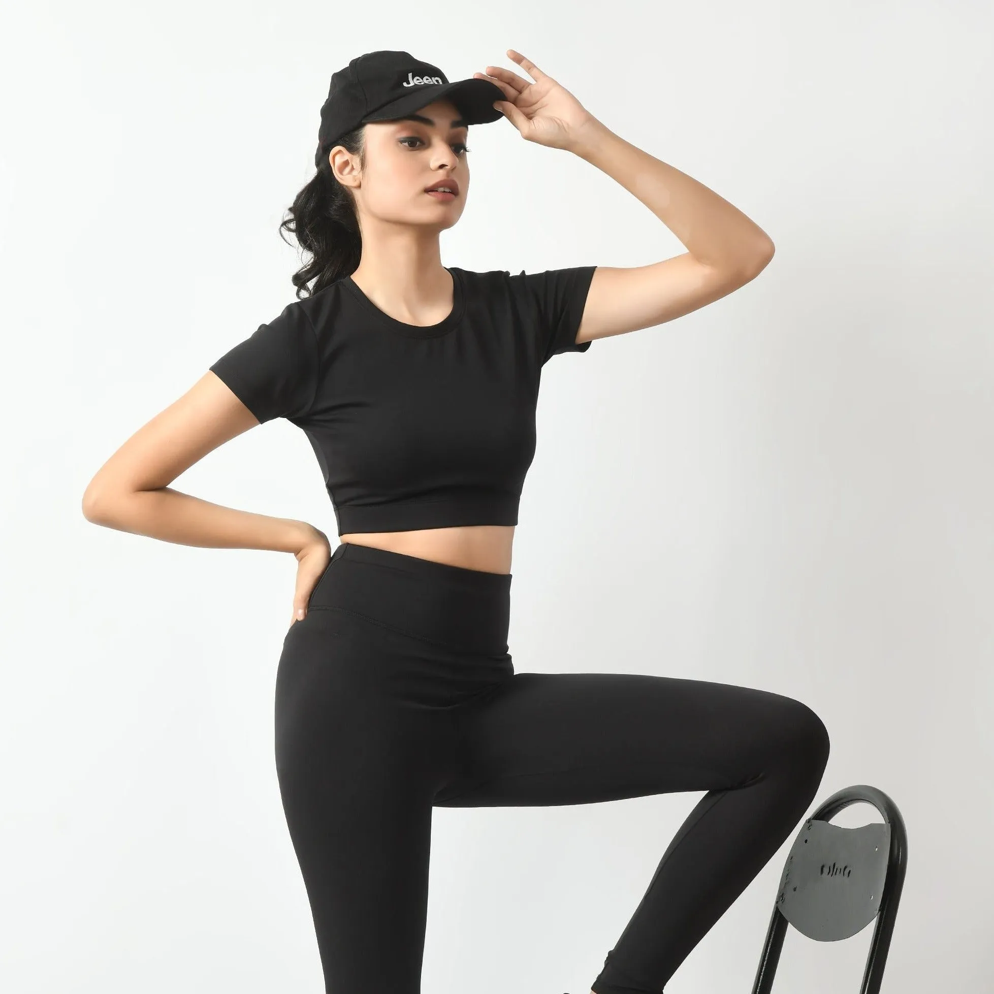 Yoga Lite Crop Top